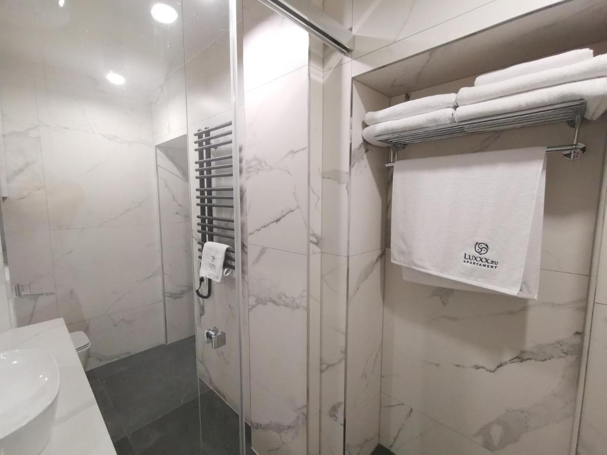 Bdsm Apartament Czestochowa Luxxx - Adults Only - Tylko Dla Doroslych Eksteriør bilde