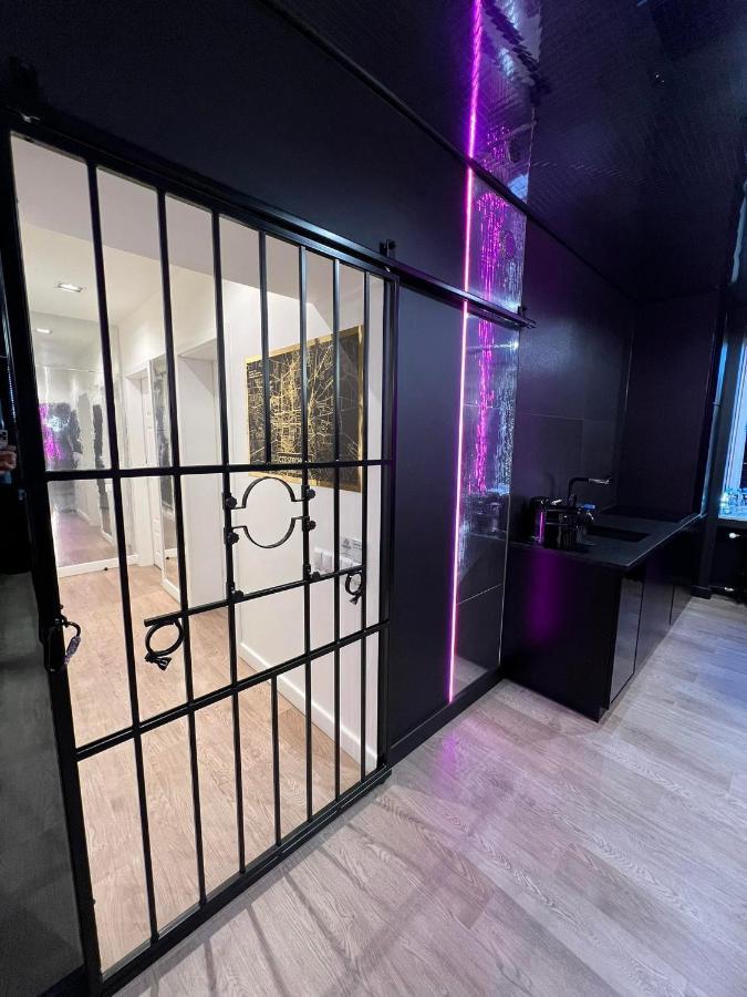 Bdsm Apartament Czestochowa Luxxx - Adults Only - Tylko Dla Doroslych Eksteriør bilde