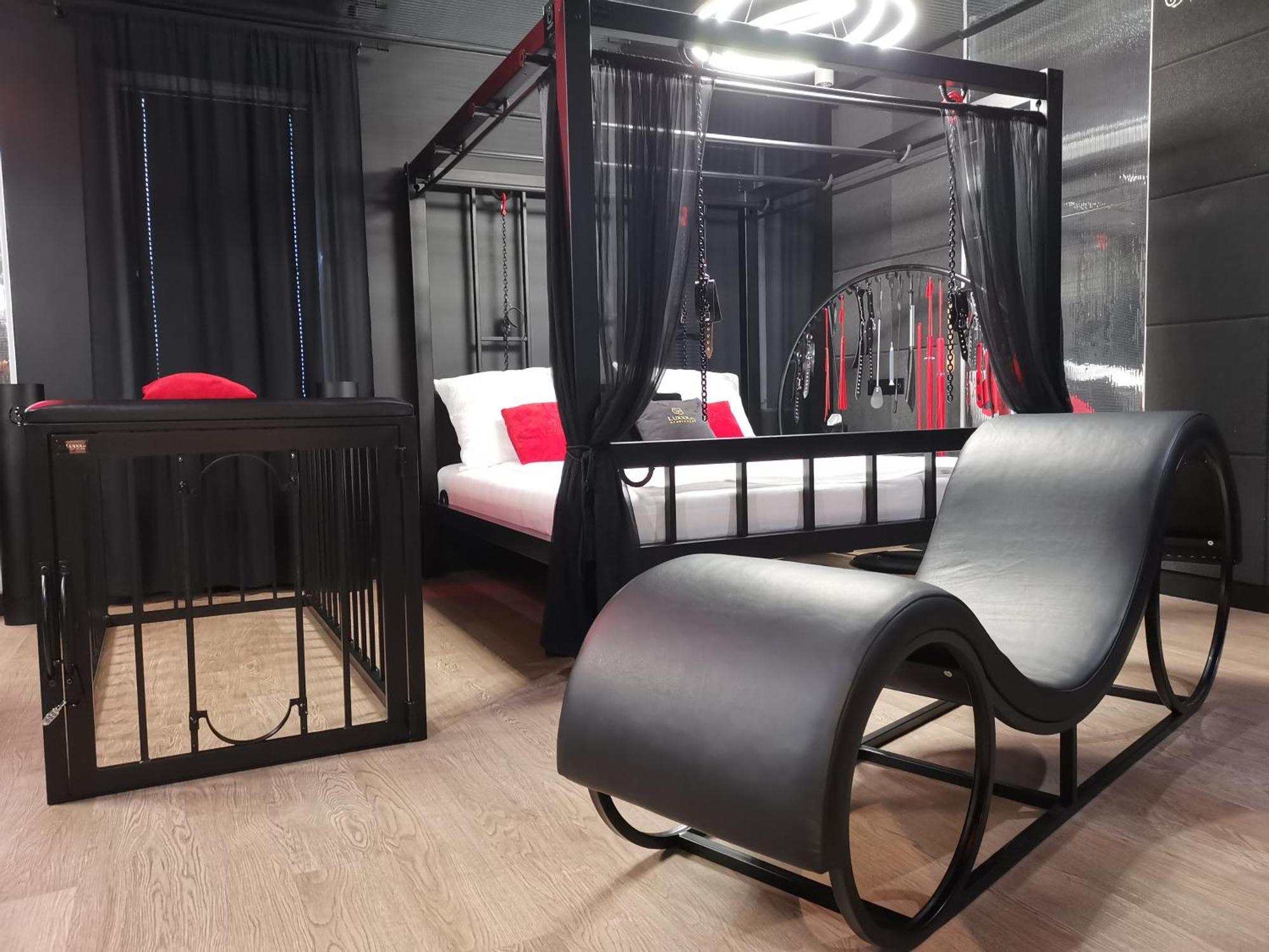 Bdsm Apartament Czestochowa Luxxx - Adults Only - Tylko Dla Doroslych Eksteriør bilde